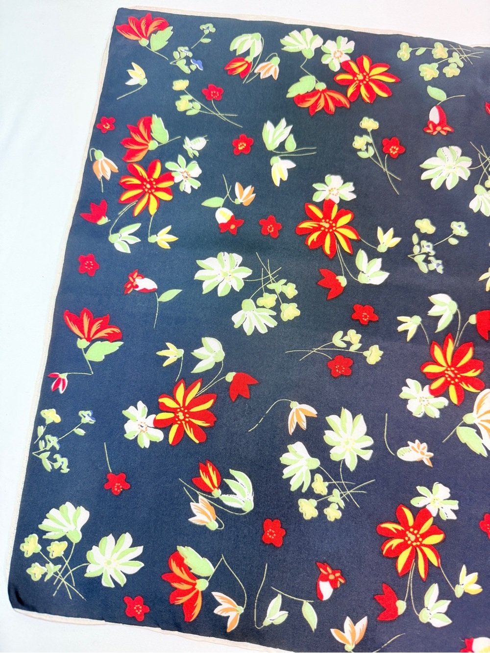 Esprit Vintage 100% Silk Floral Square Scarf Navy Red 16x16 - Picture 8 of 8